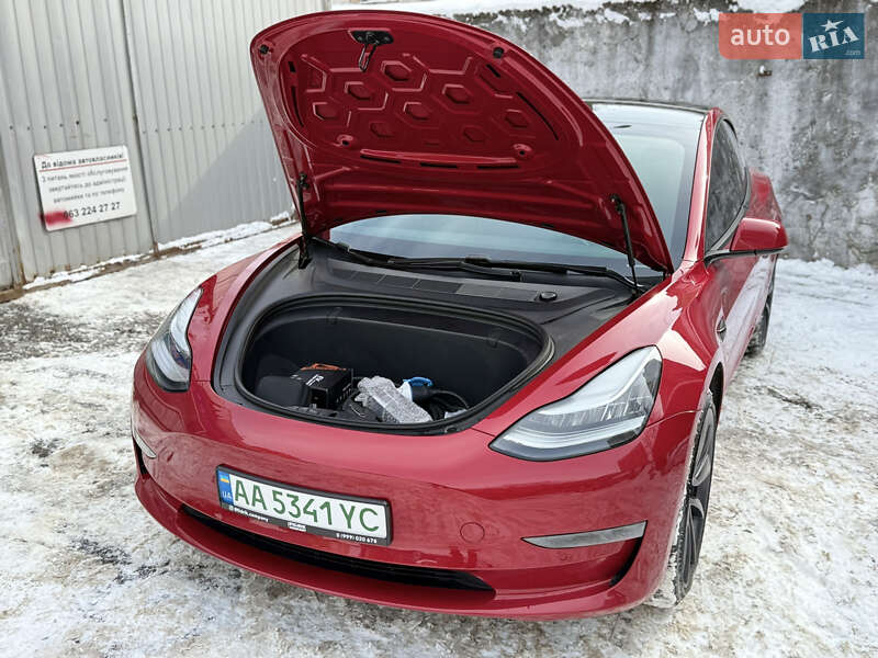 Седан Tesla Model 3 2020 в Києві фото 30 Седан Tesla Model 3 2020 в Києві