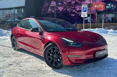 Седан Tesla Model 3 2021 в Києві