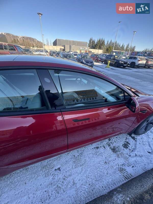 Седан Tesla Model 3 2023 в Львові фото 4 Седан Tesla Model 3 2023 в Львові