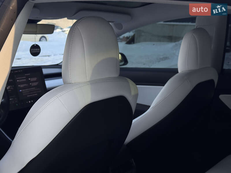Седан Tesla Model 3 2019 в Ровно фото 23 Седан Tesla Model 3 2019 в Ровно