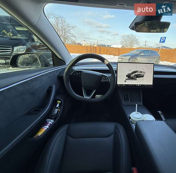 Седан Tesla Model 3 2024 в Киеве фото 8 Седан Tesla Model 3 2024 в Киеве