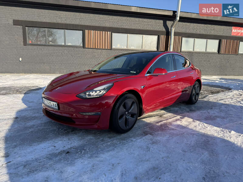 Tesla Model 3 2018