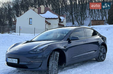 Седан Tesla Model 3 2023 в Львові