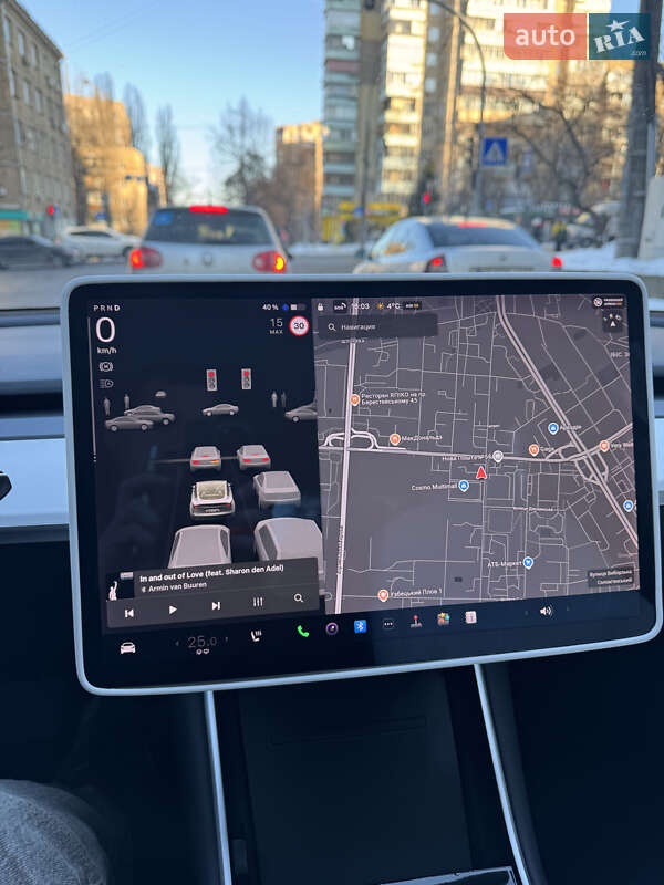 Седан Tesla Model 3 2019 в Киеве