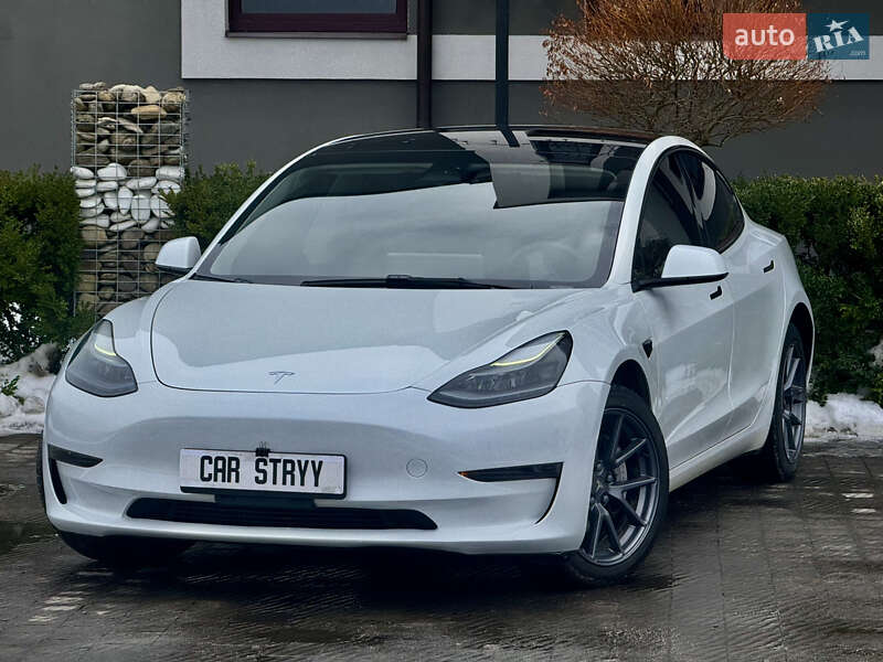 Седан Tesla Model 3 2023 в Стрию фото 8 Седан Tesla Model 3 2023 в Стрию