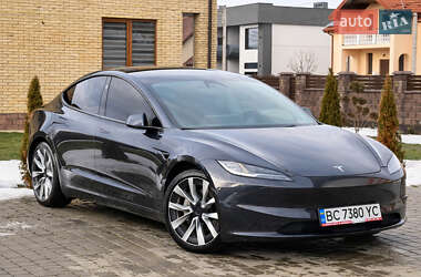 Седан Tesla Model 3 2024 в Стрые