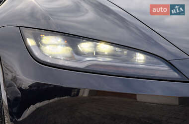 Седан Tesla Model 3 2024 в Стрые