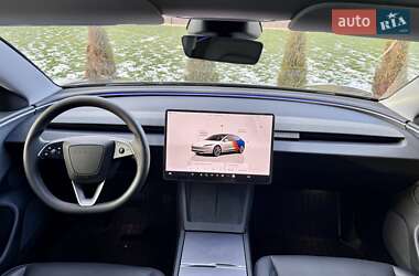 Седан Tesla Model 3 2024 в Стрые