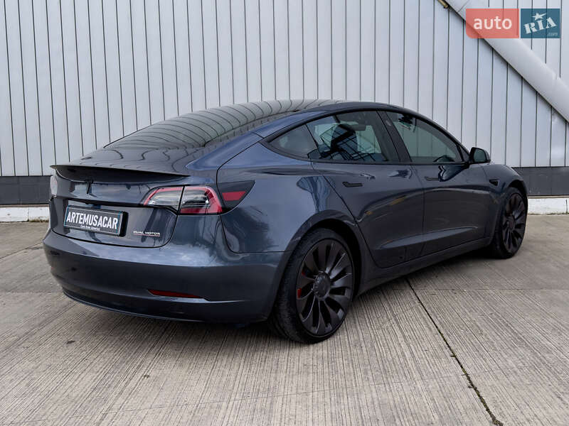 Седан Tesla Model 3 2023 в Черновцах фото 5 Седан Tesla Model 3 2023 в Черновцах