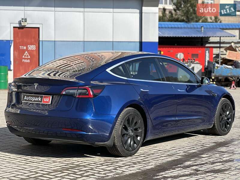 Седан Tesla Model 3 2018 в Одессе