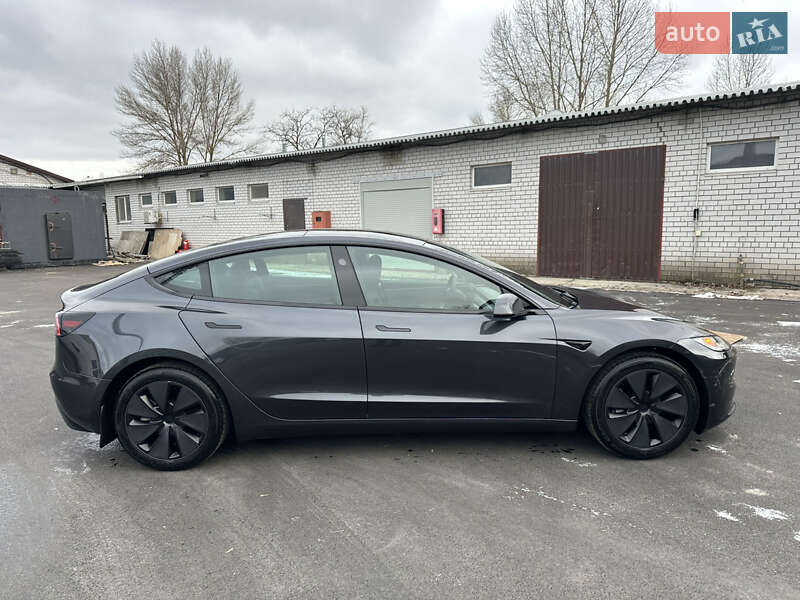 Седан Tesla Model 3 2024 в Дніпрі фото 4 Седан Tesla Model 3 2024 в Дніпрі