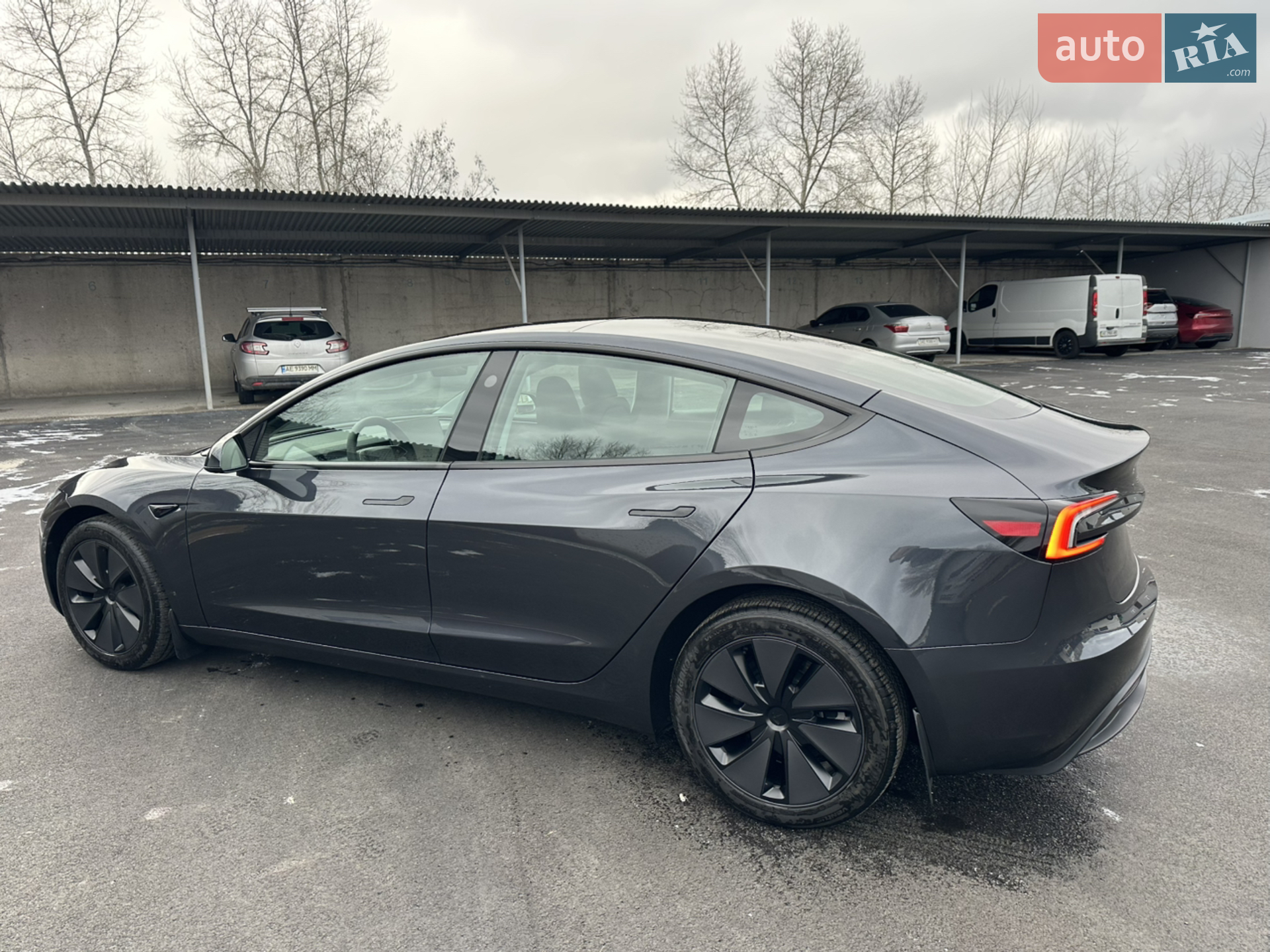 2024 Tesla Model 3 - мініатюра 9