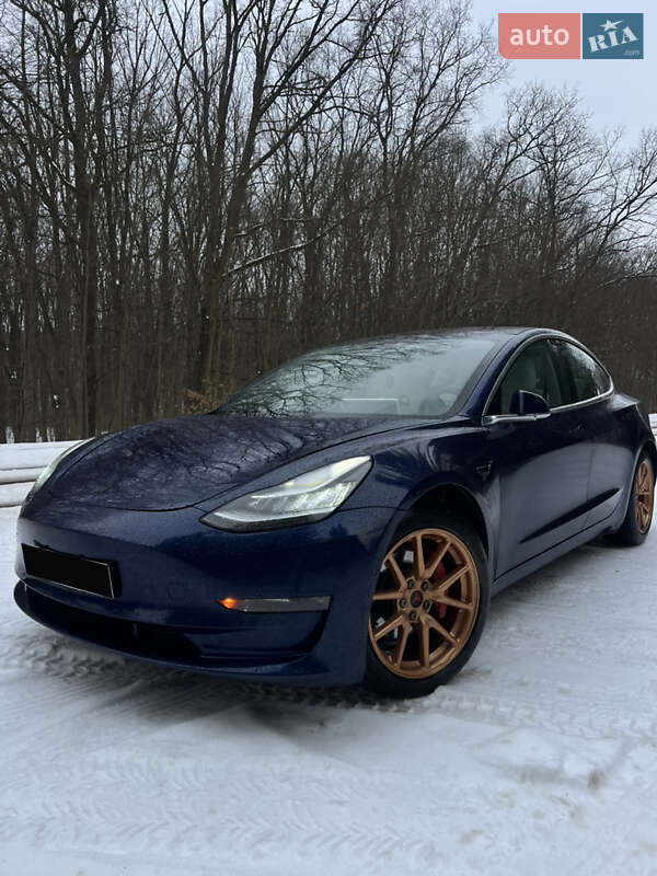 2018 Tesla Model 3, VIN 5YJ3E1EB2JF134638:plate — фото 1 (autoria)