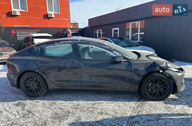 Седан Tesla Model 3 2025 в Києві