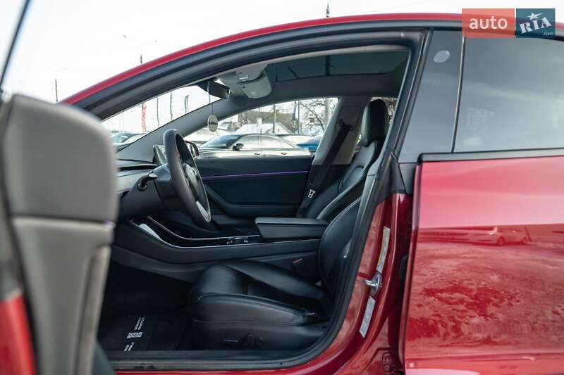 Седан Tesla Model 3 2018 в Чернівцях фото 15 Седан Tesla Model 3 2018 в Чернівцях