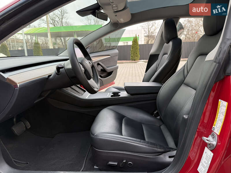 Седан Tesla Model 3 2022 в Одесі фото 19 Седан Tesla Model 3 2022 в Одесі