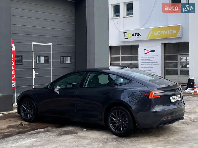 Седан Tesla Model 3 2025 в Киеве фото 8 Седан Tesla Model 3 2025 в Киеве