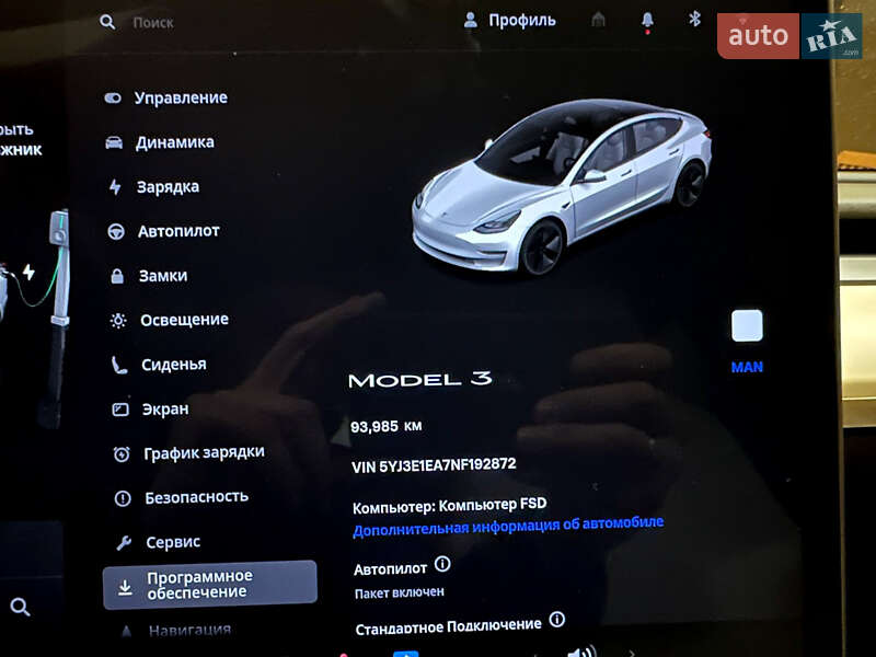 Седан Tesla Model 3 2022 в Львові