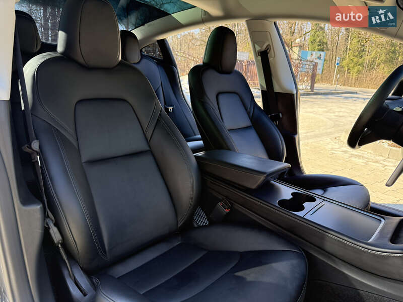 Седан Tesla Model 3 2023 в Трускавці фото 35 Седан Tesla Model 3 2023 в Трускавці