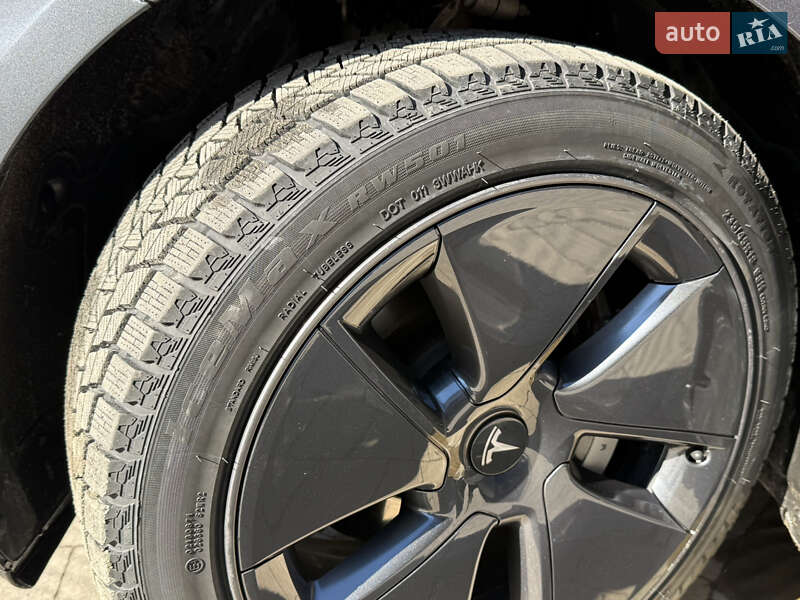 Седан Tesla Model 3 2023 в Трускавці фото 69 Седан Tesla Model 3 2023 в Трускавці