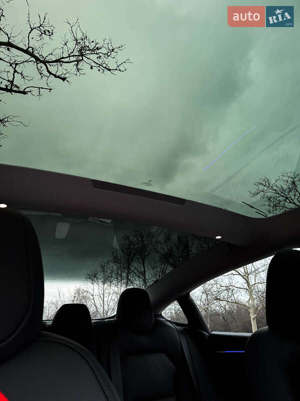 Седан Tesla Model 3 2024 в Одесі фото 17 Седан Tesla Model 3 2024 в Одесі