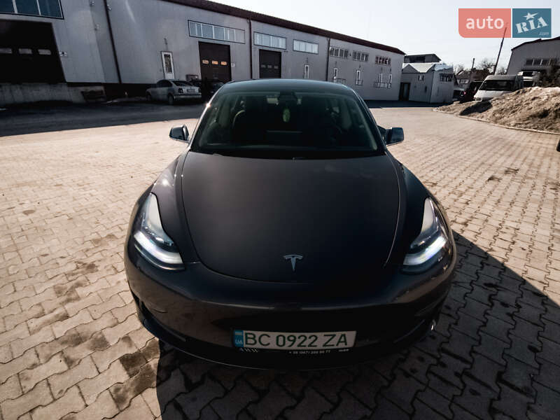 Седан Tesla Model 3 2019 в Львові фото 7 Седан Tesla Model 3 2019 в Львові