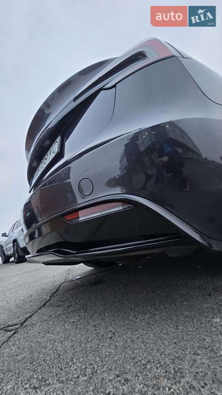 Седан Tesla Model 3 2024 в Киеве фото 48 Седан Tesla Model 3 2024 в Киеве
