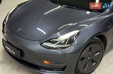 Седан Tesla Model 3 2023 в Одессе