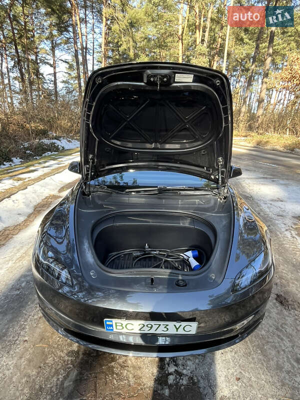 Седан Tesla Model 3 2024 в Львове фото 10 Седан Tesla Model 3 2024 в Львове