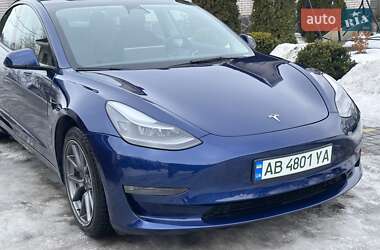 Седан Tesla Model 3 2022 в Вінниці