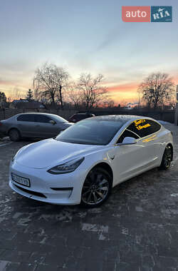 Седан Tesla Model 3 2019 в Кам'янці-Бузькій