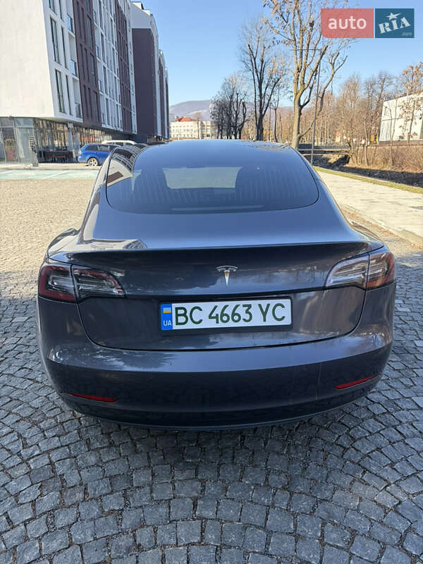 Седан Tesla Model 3 2019 в Сваляві фото 7 Седан Tesla Model 3 2019 в Сваляві