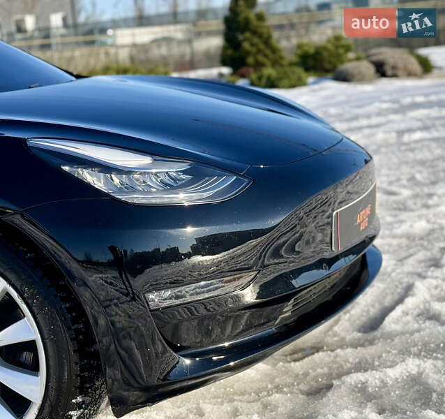 Седан Tesla Model 3 2019 в Харкові