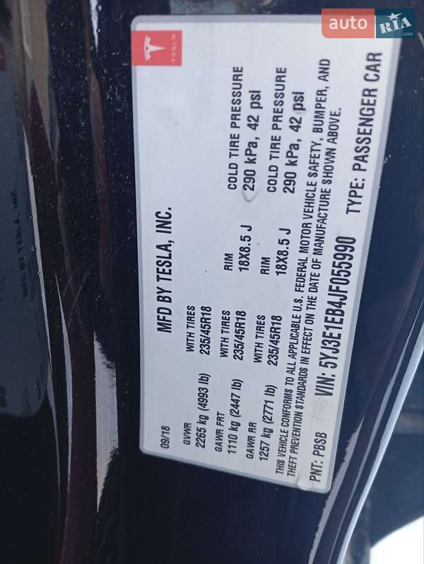 Седан Tesla Model 3 2018 в Нововолинську фото 19 Седан Tesla Model 3 2018 в Нововолинську