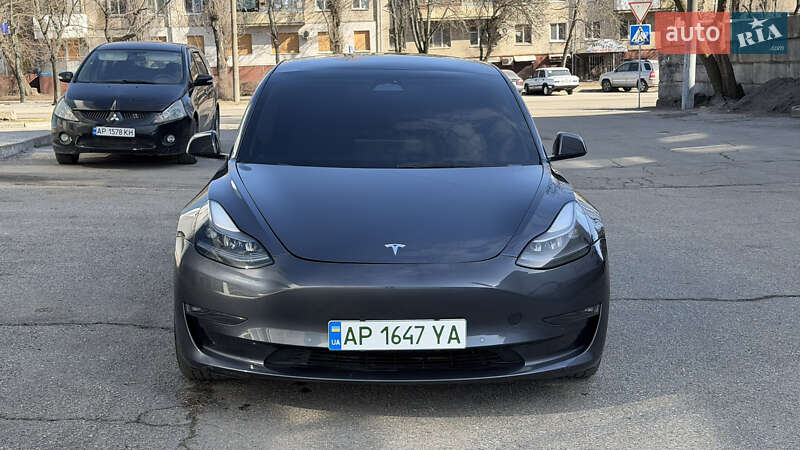 Седан Tesla Model 3 2022 в Запоріжжі