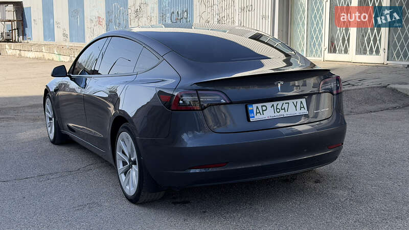 Седан Tesla Model 3 2022 в Запоріжжі