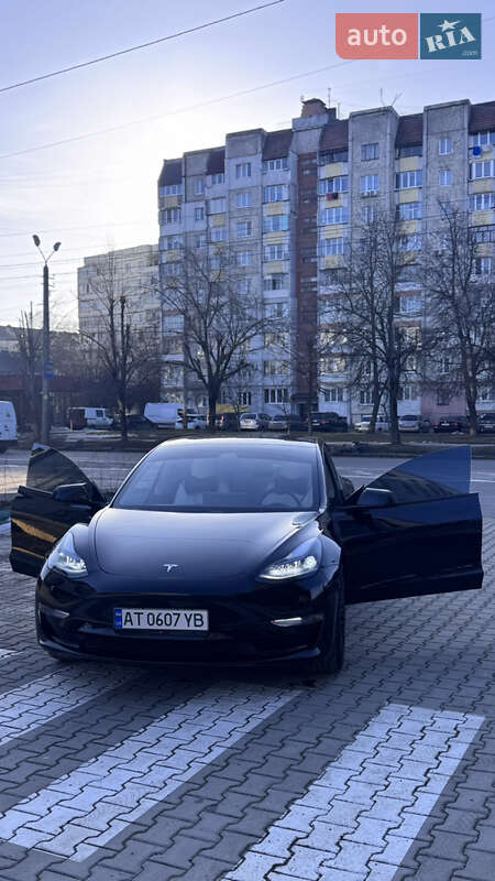 Седан Tesla Model 3 2021 в Івано-Франківську фото 20 Седан Tesla Model 3 2021 в Івано-Франківську