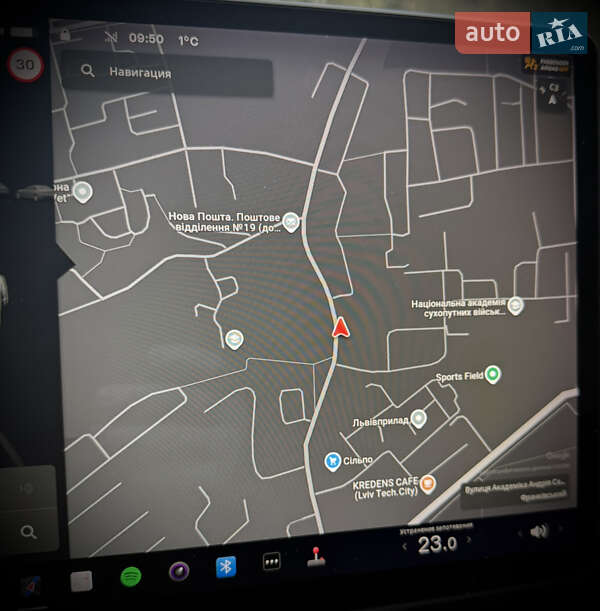 Седан Tesla Model 3 2021 в Львове