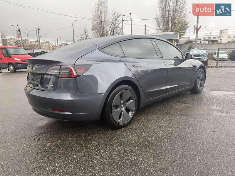 Седан Tesla Model 3 2022 в Києві фото 20 Седан Tesla Model 3 2022 в Києві