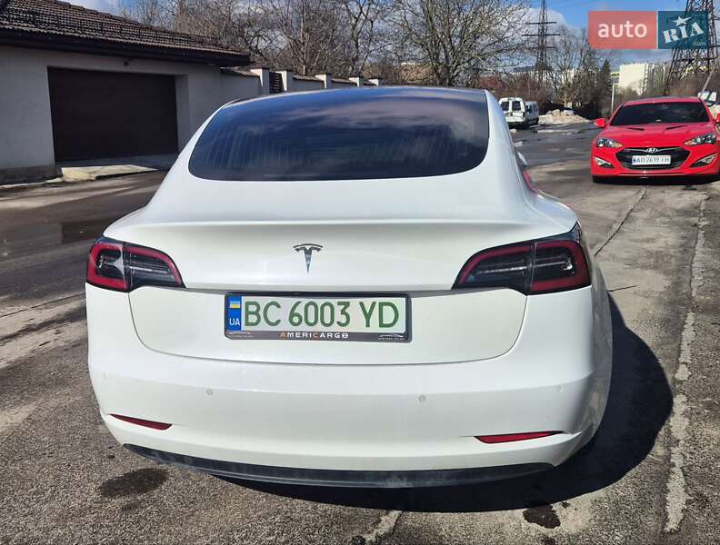 Седан Tesla Model 3 2018 в Львові фото 5 Седан Tesla Model 3 2018 в Львові