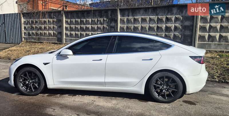 Седан Tesla Model 3 2018 в Львові фото 4 Седан Tesla Model 3 2018 в Львові