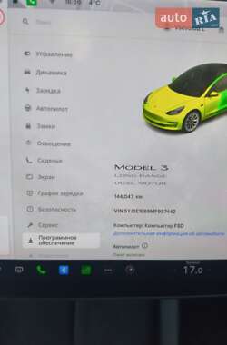 Седан Tesla Model 3 2021 в Тернополе