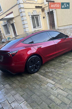 Седан Tesla Model 3 2024 в Киеве