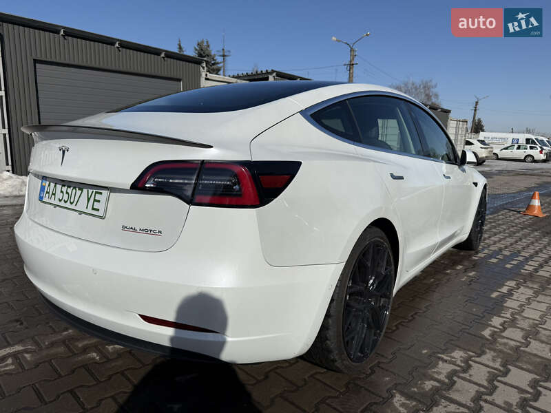 Седан Tesla Model 3 2020 в Киеве фото 8 Седан Tesla Model 3 2020 в Киеве
