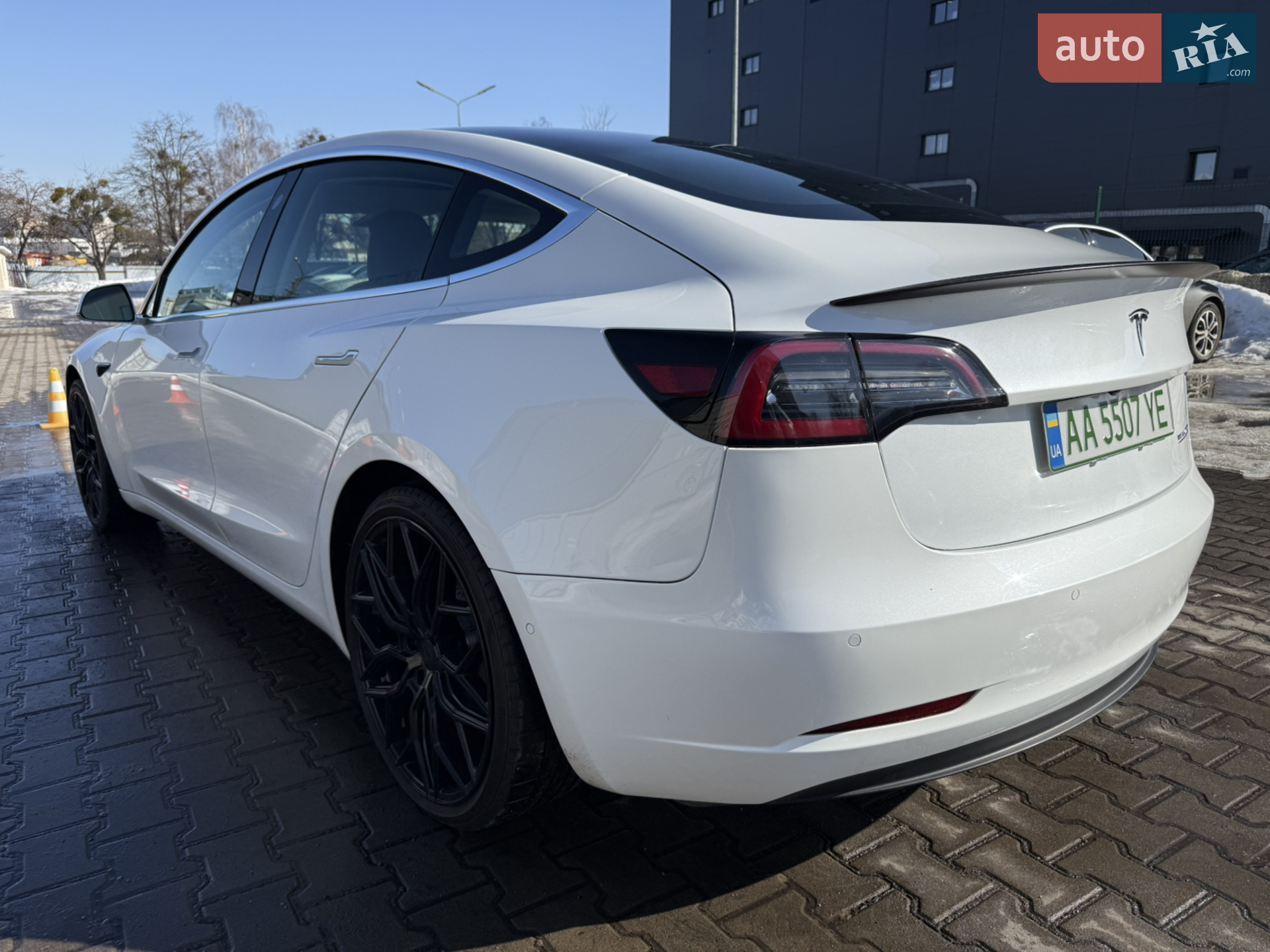 2020 Tesla Model 3 - мініатюра 26