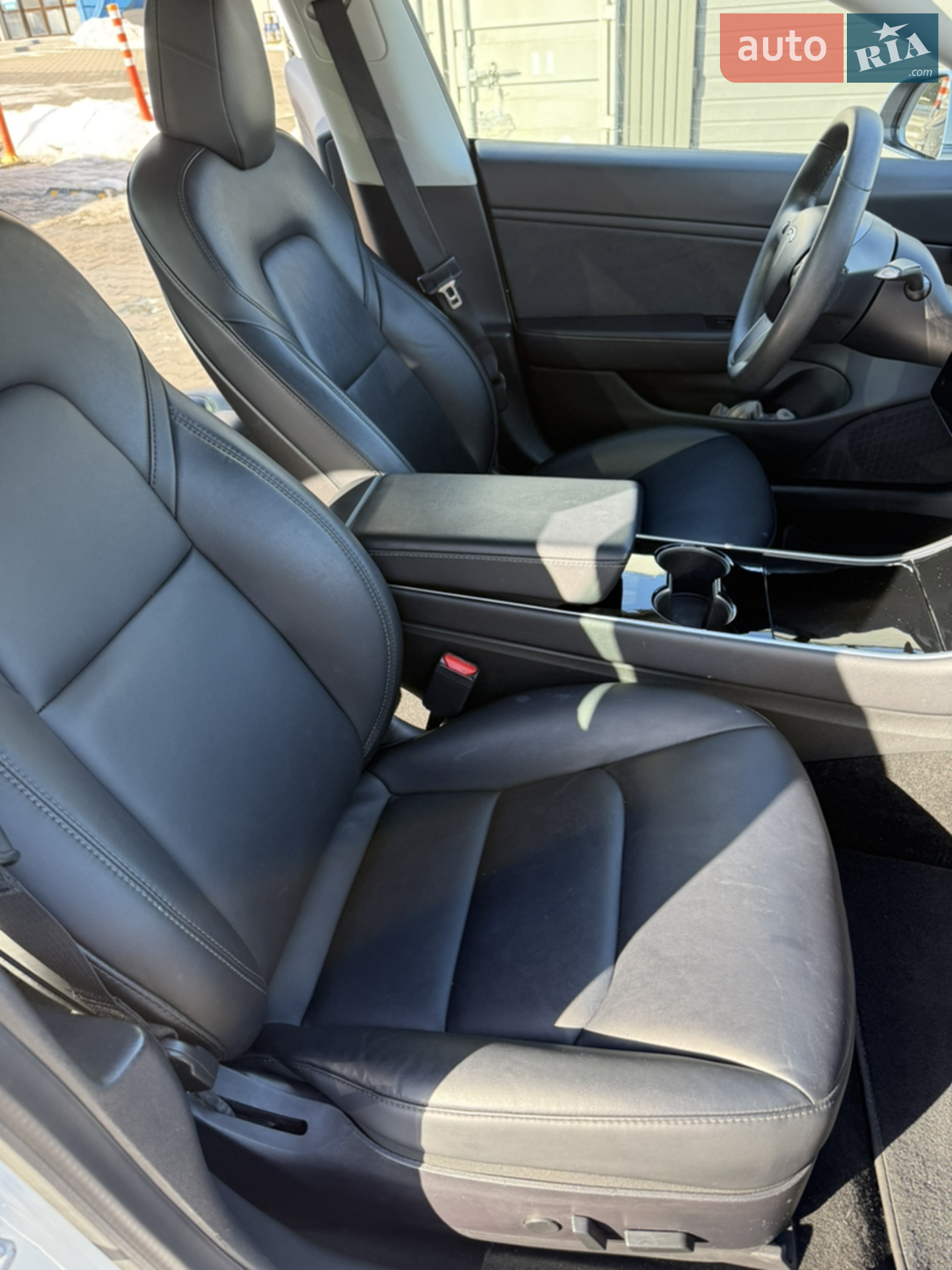 2020 Tesla Model 3 - мініатюра 31