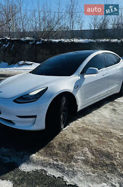 Седан Tesla Model 3 2019 в Києві