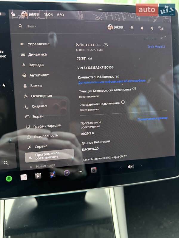 Седан Tesla Model 3 2019 в Киеве