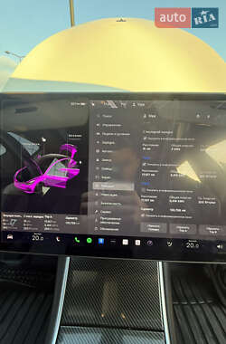 Седан Tesla Model 3 2018 в Суховоле