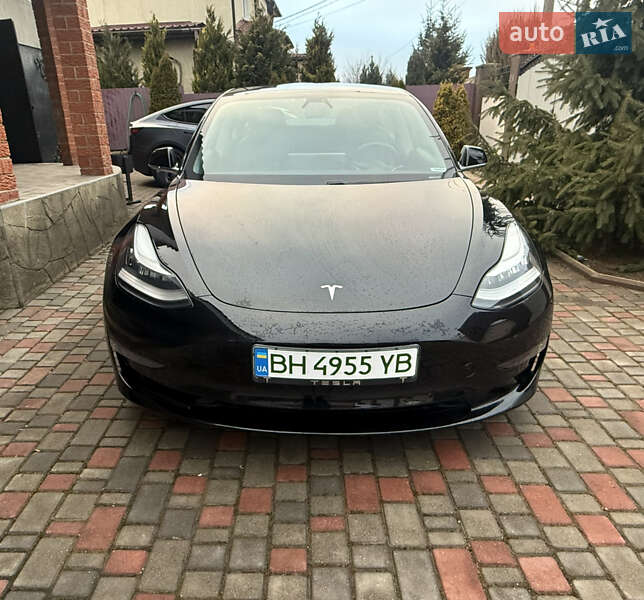 Седан Tesla Model 3 2020 в Одессе